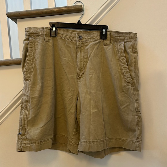 Columbia Cargo Shorts Men’s size 38 - Picture 1 of 12